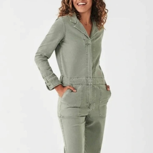 - FAHERTY SZ 6 OVERLAND TWILL DISTRESSED OKIVE GREEN ZIP UP JUMPSUIUIT $289 - Picture 2 of 14